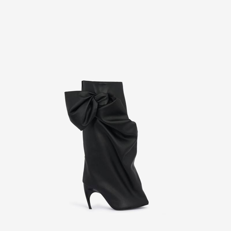 ALEXANDER MCQUEEN - Armadillo Bow Boot - Item 780669W4XQ11000